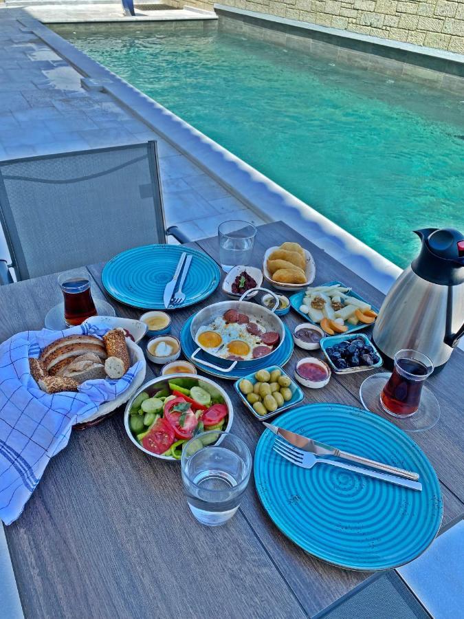 Otel Vahide Dalyan Çeşme